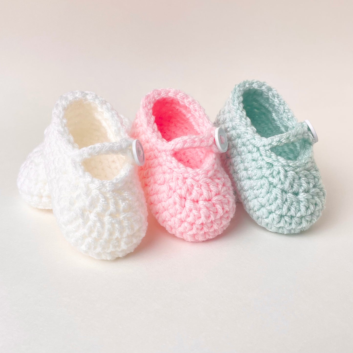 Mary Janes Crochet Pattern (PDF - digital download)