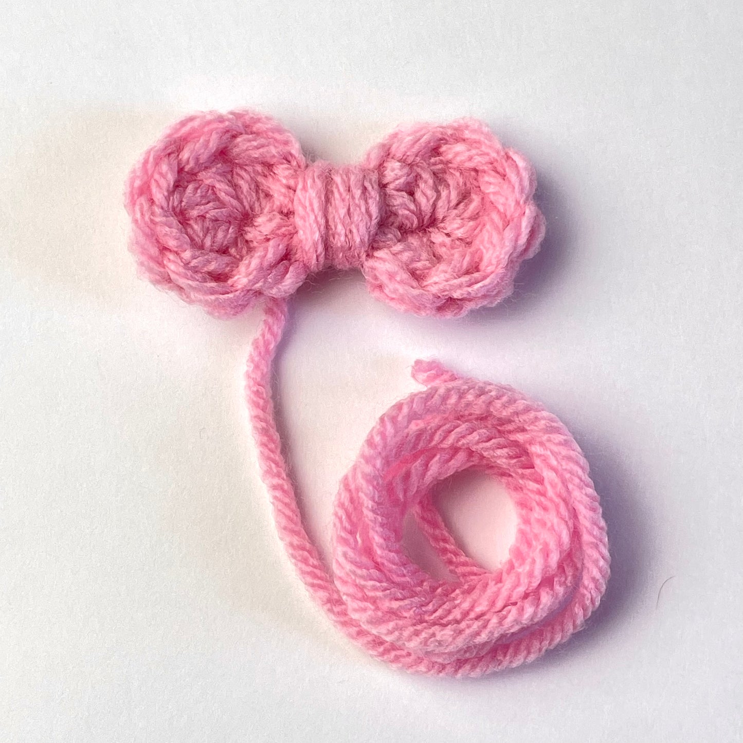 Mini Bow #2 Crochet Pattern (PDF - digital download)