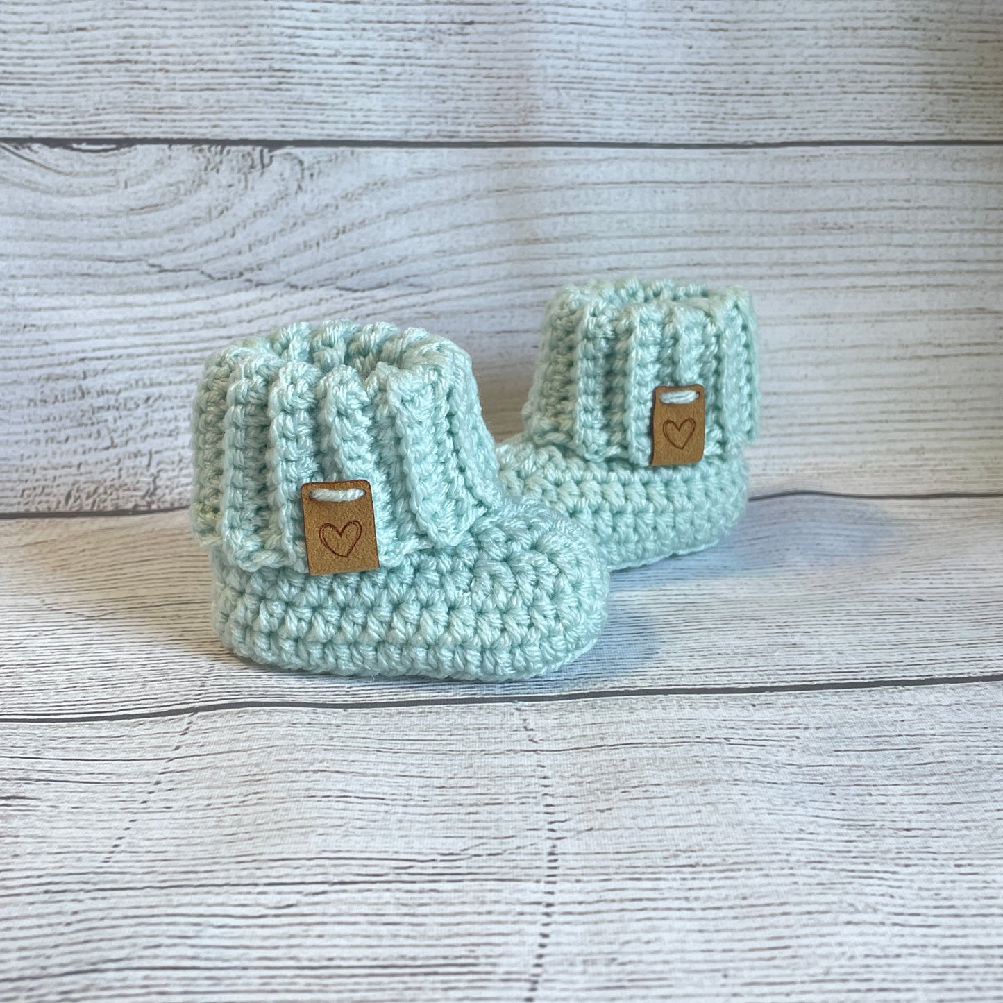 Hello World Baby Beanie & Booties Set (Soft Green)