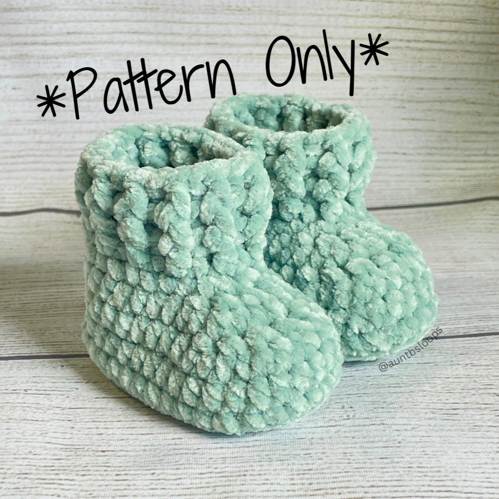 Velvet Baby Booties Crochet Pattern (PDF - digital download)