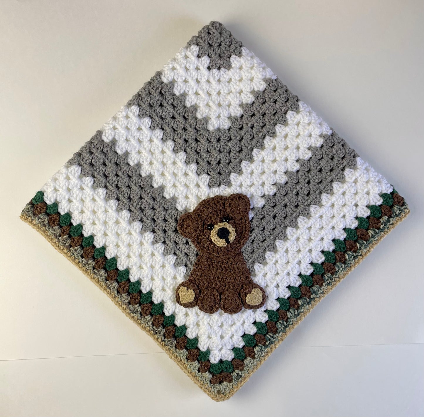 Cuddle Bear Blanket – Aunt B's Loops