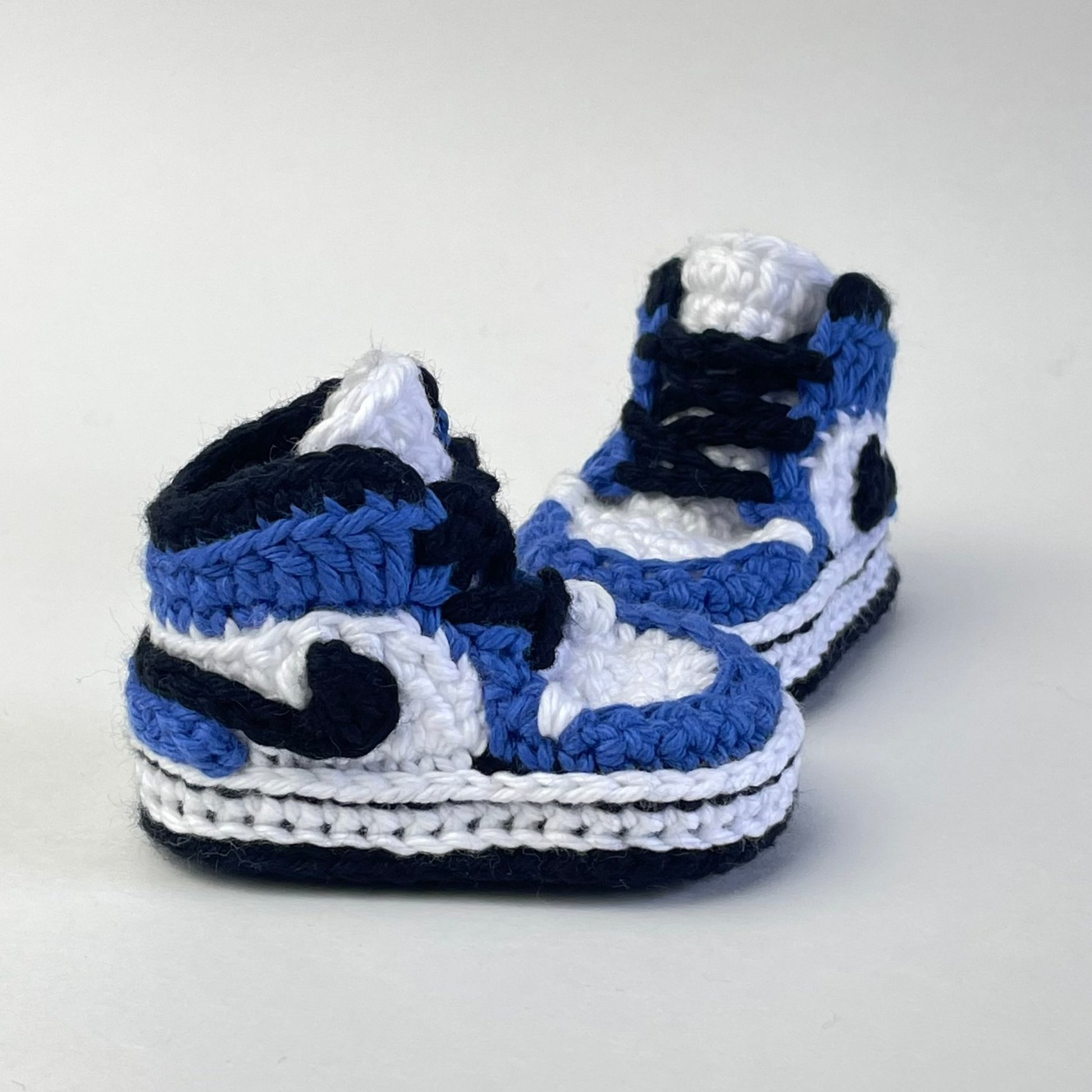 Baby boy top jordan sneakers